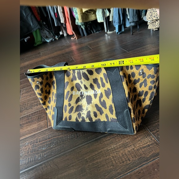 Balenciaga apparently a collectors item - Picture 3 of 5